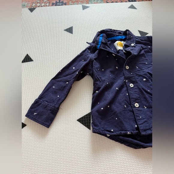 BODEN|toddler boy navy star print button down long sleeve shirt,novelty print••• - Picture 2 of 6